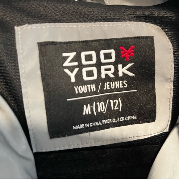 Zoo York | Unisex Wind Breaker - Picture 13 of 14